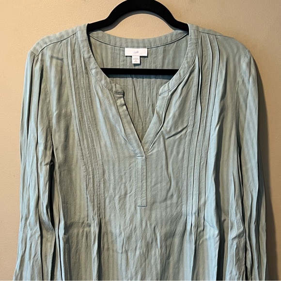 J. Jill 2-Tone Sage Green Subtle Stripe Print Rayon Top with Pintucking - Picture 5 of 13